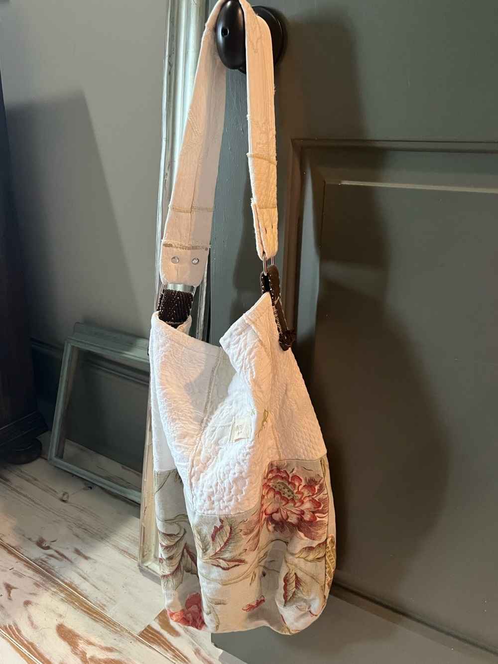 Market Vintage Bag W/ Leather Strap. Quilted Floral Canvas/Cotton